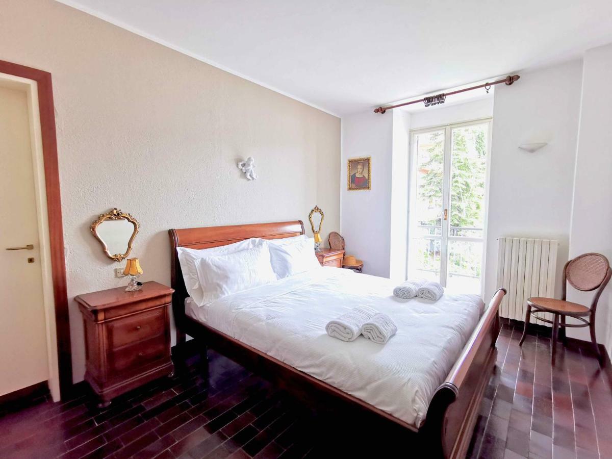 The Postcard By Design Studio Varenna Bagian luar foto