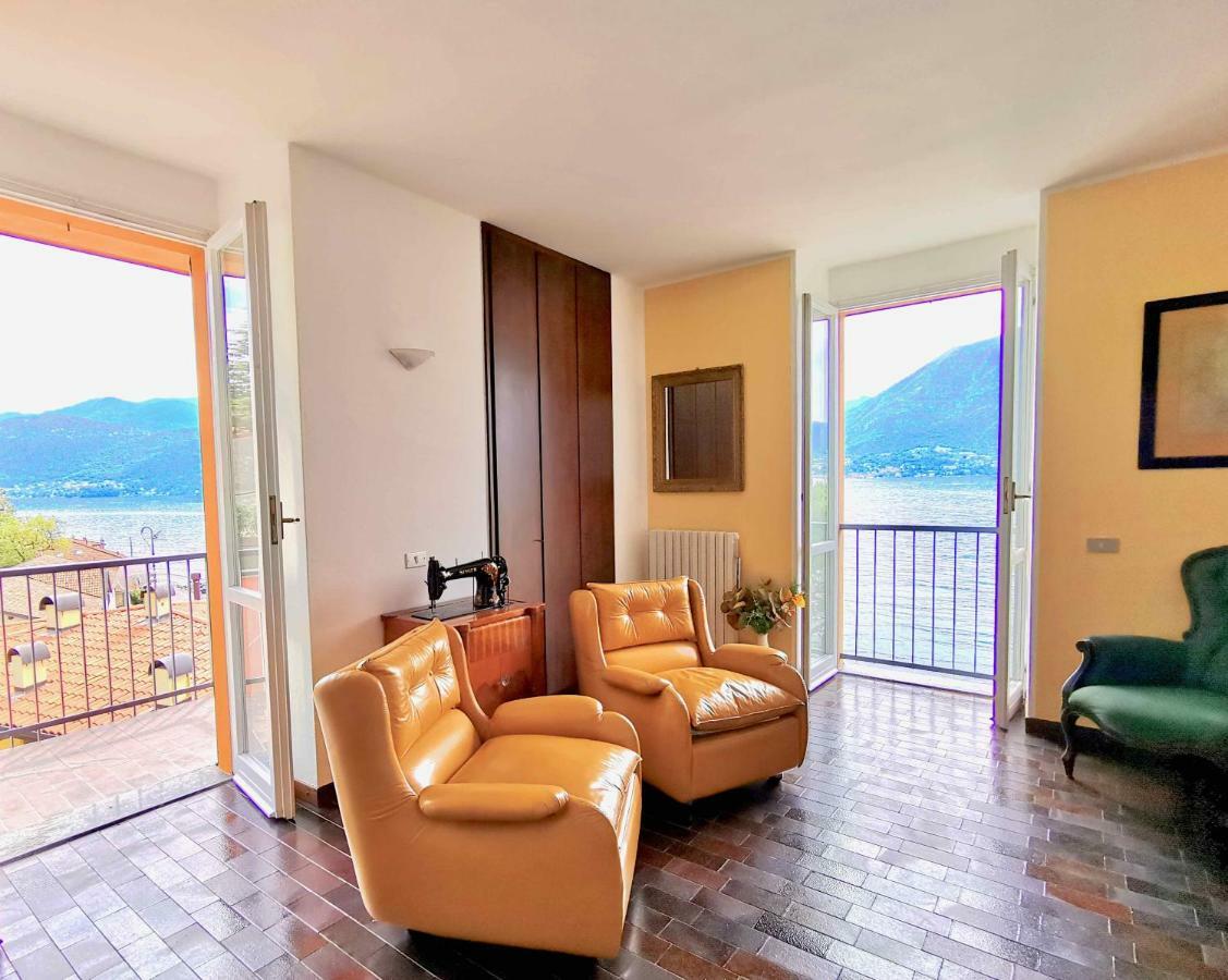 The Postcard By Design Studio Varenna Bagian luar foto